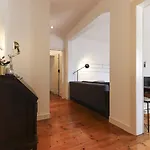 Apartamento Chiado Views By Homing