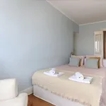 Chiado Views By Homing Apartamento *