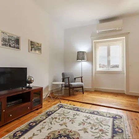Chiado Views By Homing Apartament Lizbona