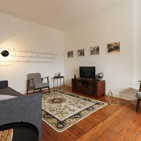 Chiado Views By Homing Apartament Lizbona